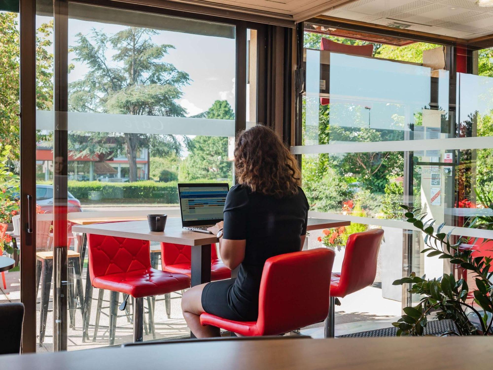 Ibis Colmar Est - Hotel Restaurant En Alsace Horbourg-Wihr المظهر الخارجي الصورة